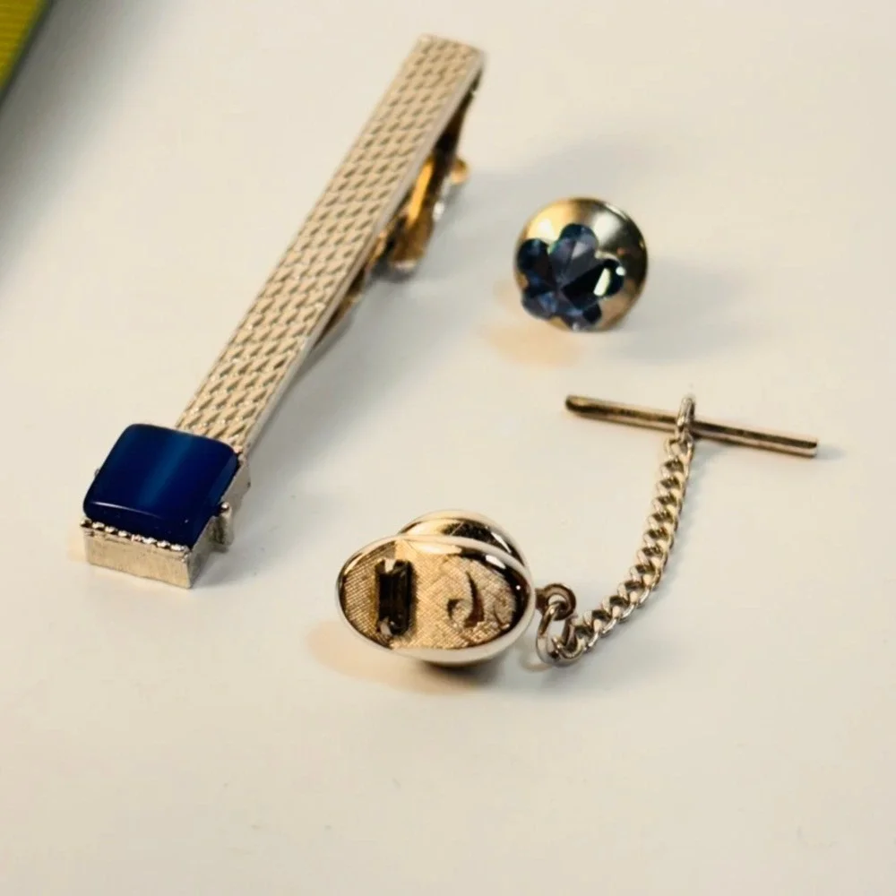 Vintage Swank Tie Clip Lapel Pin Set Blue Silver Tone Mesh Eclectic Dapper Goth